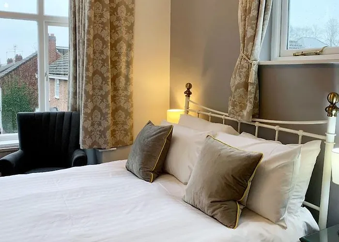 بيت ضيافة The Crescent 3*