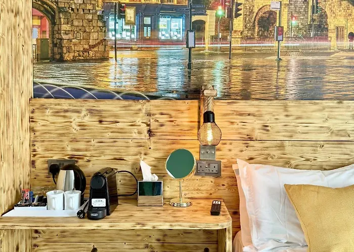 The Crescent يورك