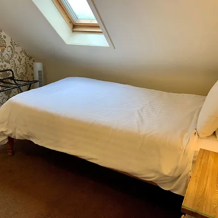 酒店 The Crescent 3*