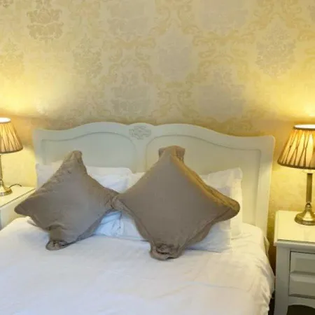 The Crescent Otel York