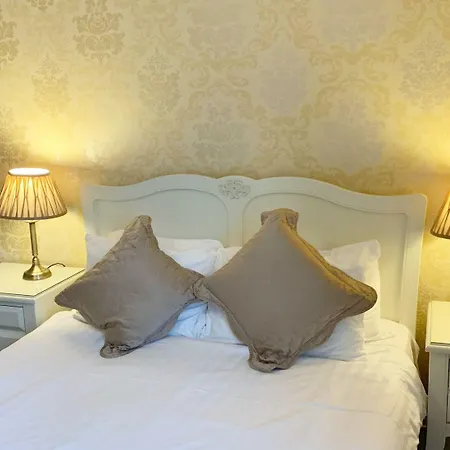 The Crescent Hotel York