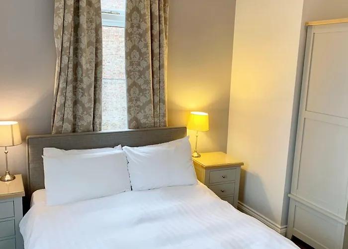 Hotel The Crescent York