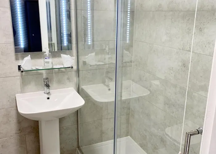 The Crescent יורק