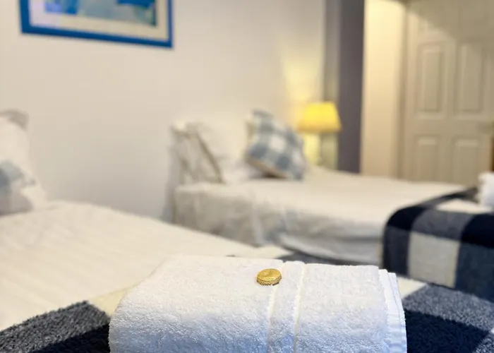 בית הארחה The Crescent