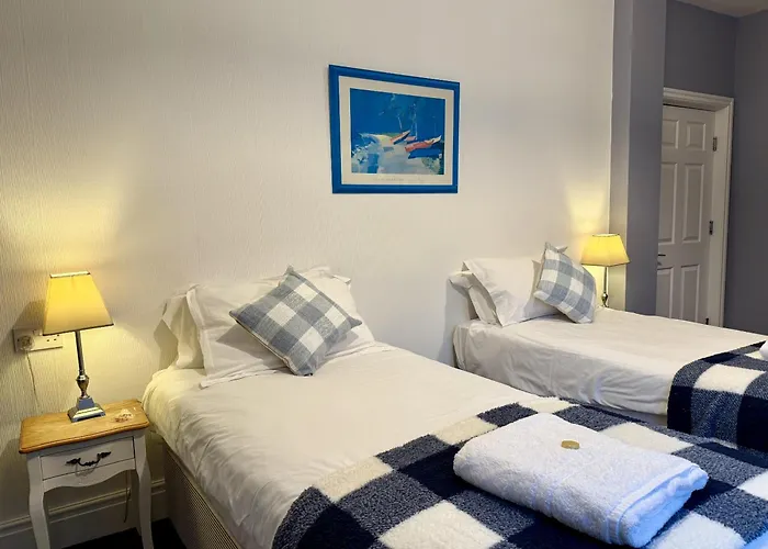 בית הארחה The Crescent