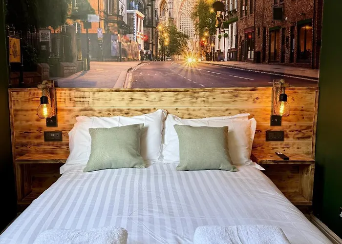 The Crescent יורק