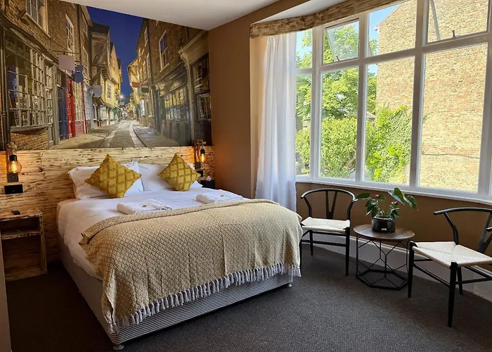 בית הארחה The Crescent