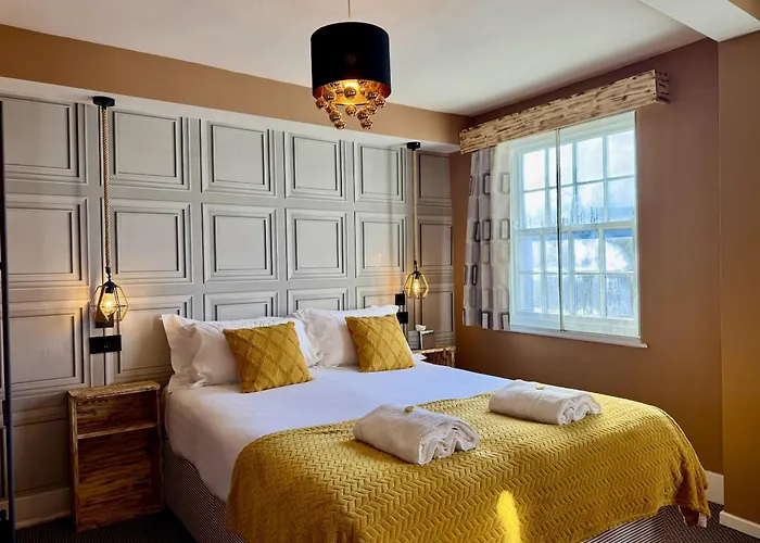 בית הארחה The Crescent 3*